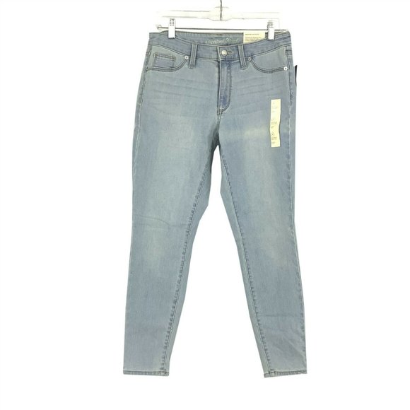 Universal Thread Denim - Universal Thread Size 8 Mid-Rise Light Wash Jeans